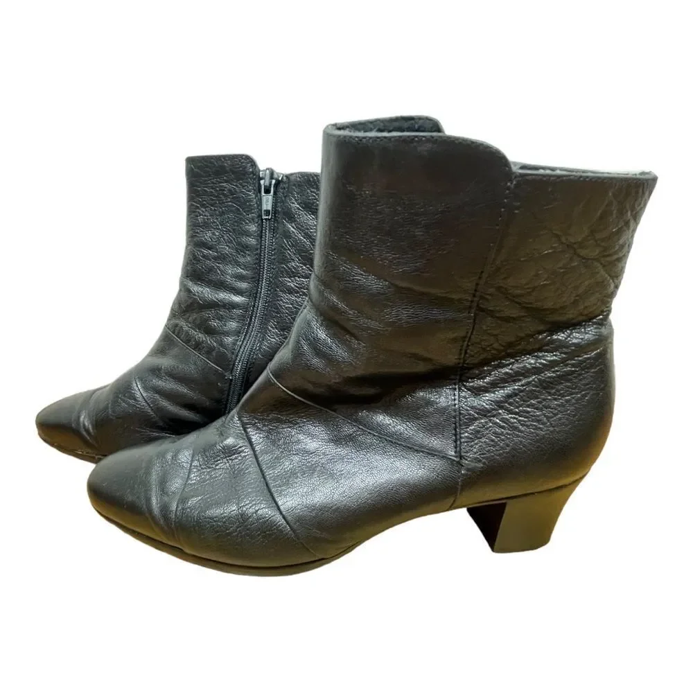 Munro American Women's Black Leather Zipper Ankle Boots Size 9.5 Heel 1.5